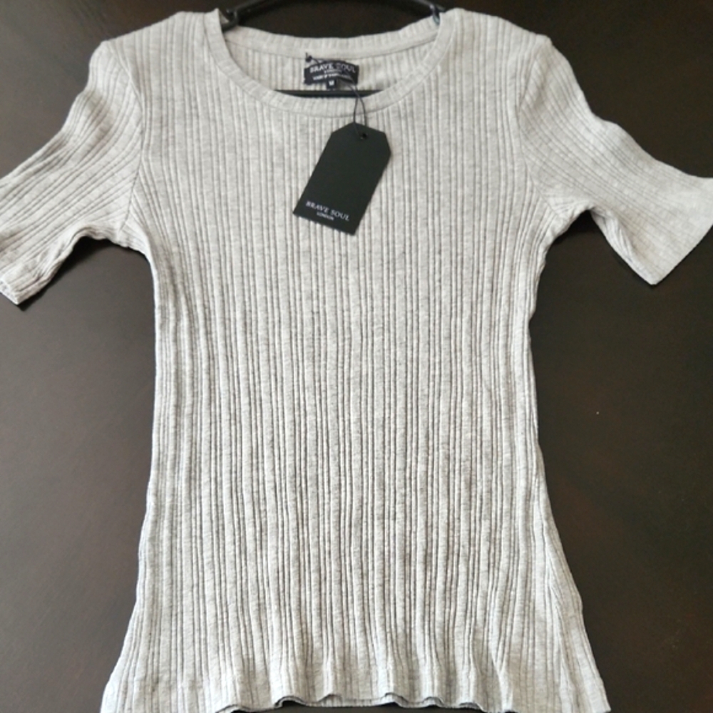 NWT Brave Soul Gray Ribbed Women Top